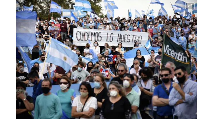 En defensa de la propiedad privada, en todo el país masivo banderazo   